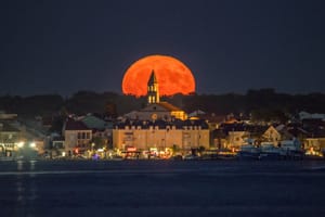 Kadrovi od kojih zastaje dah - Pogledajte sinoćnji pun mjesec iznad Biograda