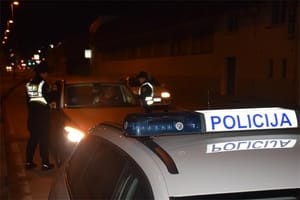 RECIDIVISTI USTRAJU, VOZE PIJANI I DROGIRANI! Sankcionirana 64 vozača u Splitsko-dalmatinskoj županiji