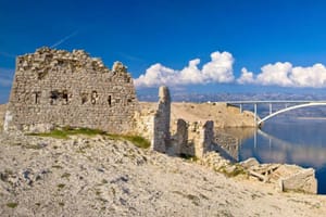 DRUGAČIJI DOMAĆINI Cjenik uništenih stvari u apartmanu na Pagu! Ako učinite ovo, to vam je 150 eura!