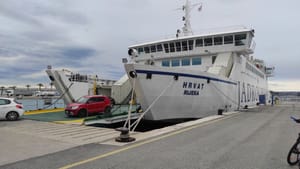 Nakon Olivera, pokvario se još jedan trajekt!