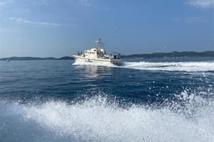 Zadarska pomorska policija jučer zatekla 20 osoba u nepropisnom glisiranju