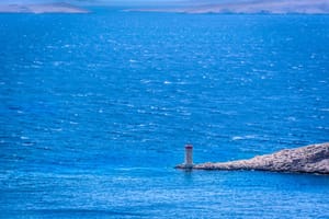 Bura na sjevernom Jadranu, u Dalmaciji vruće