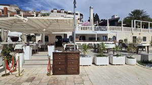 JOŠ UHIĆENJA Splitska policija prijavila još 12 osoba zbog divljaštva u hvarskom restoranu