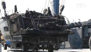 Pogledajte kako izgleda izgorjela jahta u Biogradu