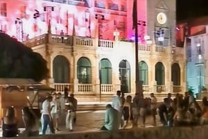 RENESANSA ŠTO JE TO? Tonka Alujević: "Ovo je teror primata, po' Dalmacije je izgorilo, *ebite se sa svojim vatrometom!"