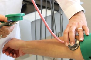 Turističke ambulante trebale bi rasteretiti primarnu i hitnu zdravstvenu zaštitu