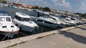 Zadarska lučka uprava uređuje luku u Biogradu, ali unatoč potrebama, neće povećati broj vezova