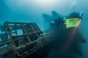 Greenpeace: "Sud u Zagrebu INA-u proglasio krivom za ignoriranje rješenja o uklanjanju potonule platforme iz Jadrana"