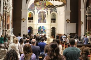 U Dalmaciji održan susret za samce koji traže ljubav - ali katoličke samce!