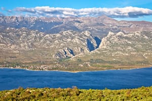 Tri potresa u pola sata pogodila Velebit