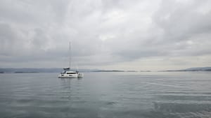 Na Jadranu promjenjivo oblačno uz malo kiše i povremenu maglu