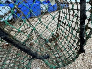 Ronioci snimili izvađeni zaostali ribarski alat iz mora, ribar prepoznao svoju vršu