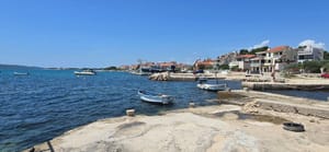 Sunčano vrijeme uz buru koja će tijekom dana oslabjeti