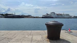 Zbog juga, neki otoci i danas odsječeni