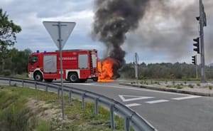 U Vodicama izgorjelo teretno vozilo