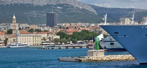 Pretežno sunčano uz buru, u Dalmaciji moguća prolazna kiša