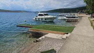 Je li ovo golf teren ili obala? Pogledajte ovu nakaradu iz Jadranova