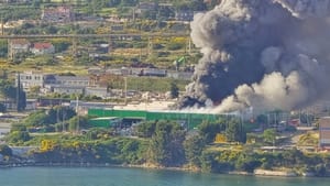 NEVJEROJATNO GLUP POTEZ 72-GODIŠNJAKA Doznalo se kako je došlo do ogromnog požara Pevexa u Kaštelima!