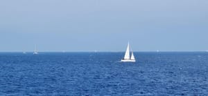 Sunčana nedjelja na Jadranu uz umjeren lebić