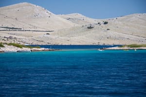 Sunčano uz umjereno jugo - Temperature između 18 i 20 °C