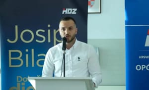 HDZ-ov kandidat za načelnika Posedarja krao stolice i stolove iz hotela i za to je osuđen!