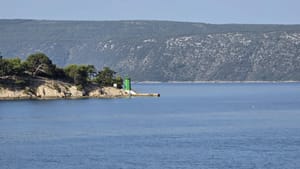 Nedjelja na Jadranu pretežno sunčana, često i vruća, ali na sjeveru i nestabilna