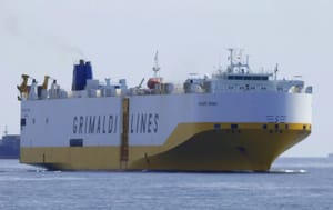 Požar u strojarnici talijanskog Ro - Ro broda: "Brod je ostao bez pogona"