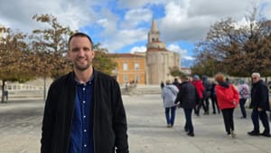 Zadarski gradonačelnik osudio divljaštvo: "Sloboda govora zajamčena, ako to dovodimo u pitanje, to znači da iz raznih totalitarnih sistema nismo naučili ništa!"