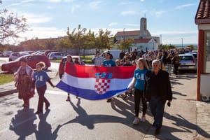 DA SE NE ZABORAVI Ani Ćupić i Ante Špaleta pobjednici utrke „Dani sjećanja od Škabrnje do Vukovara”