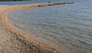 Ispravak informacije o plaži u Vodicama
