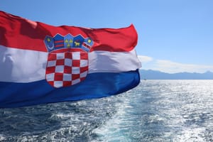 Ovo je zastava Republike Hrvatske i nijedna druga! Službeno je usvojena na današnji dan 1990. godine