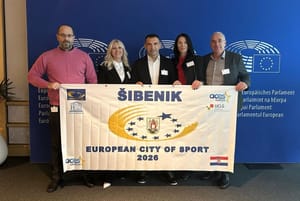 Šibenik u Bruxellesu službeno dobio nagradu Europski grad sporta za 2026. godinu