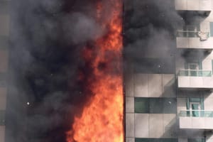 Muškarac lažno dojavio da gori neboder u Puli