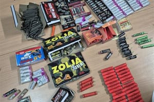 Šibenska policija oduzela 539 komada pirotehnike, sankcionirana tri roditelja