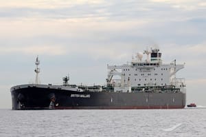 NOVA ZAPLJENA Amerikanci preuzeli kontrolu nad tankerom u Karipskom moru