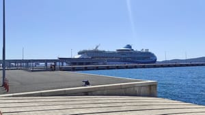 Kapetan Miklaušić: "Studije bez svrhe - Kako se u Hrvatskoj luke grade bez odgovora na temeljna pitanja javnog interesa"