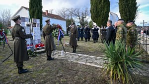 Predsjednik Milanović odao počast civilnim žrtvama Domovinskog rata u Medviđi