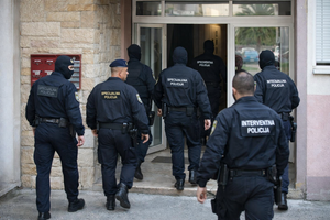 USKOK sa 120 policajaca pohvatao više ljudi u Zadru, Rijeci i Zagrebu!
