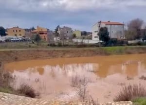 Grmljavinsko nevrijeme u Istri stvorilo prava jezera