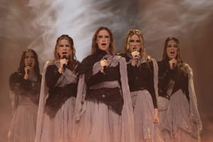 Na Dori pobijedila pjesma koja neobično podsjeća na pjesmu Putokaza na temelju narodnih s otoka Krka - Poslušajte!