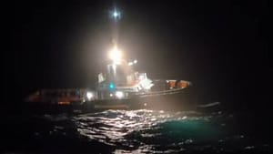 Noćna drama na olujnom moru s crnogorskim trajektom koji je ostao bez pogona - Već je imao problema s požarom!