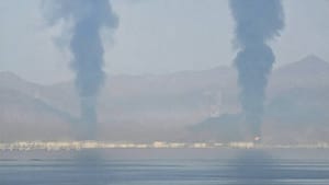 Gori ključna naftna luka u Ujedinjenim Arapskim Emiratima