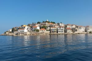 Razmjerno topao i pretežno sunčan utorak uz malo kiše na sjevernom Jadranu