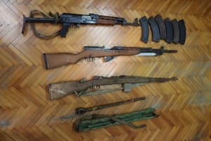 Zadarska policija oduzela zabranjeno oružje: vojne puške, streljivo i eksploziv