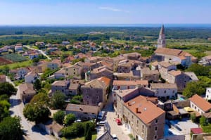 " TOTALNA LEGENDA" Podignuta optužnicu protiv bivšeg načelnika Višnjana: "Sklapao ugovore sam sa sobom?!"