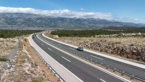 Dva Argentinca i Španjolac na autocesti A1 vozili brzinom do 256 km/h