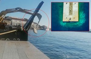 Kamen kojim je bila popločana senjska riva, pobacan u more – Doznali smo što se dogodilo