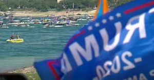 Potonule brodice na paradi u Trumpovu čast