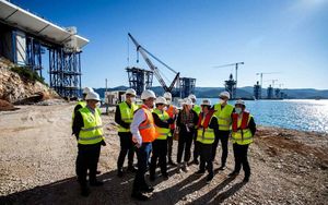 Butković na gradilištu Pelješkog mosta: “Ovaj projekt uspješno ide svome kraju!”