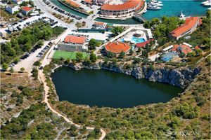 GRADIT ĆE NEBODERE UZ MORE? Vijećnici općine Rogoznica dozvolili gradnju uz obalni pojas